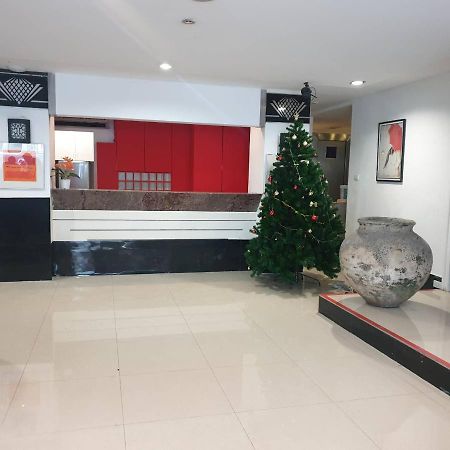 Zen Hotel @18 Бангкок Экстерьер фото
