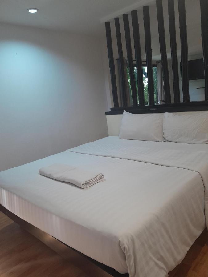 Zen Hotel @18 Бангкок Экстерьер фото